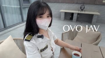桃桃骚货淫语诱惑 裸足足交，大量精液喷射在脚底