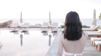 HongKongDoll 玩偶姐姐 - 夏日回忆 壹 性感泳装无套爆艹偶姐姐白虎嫩穴