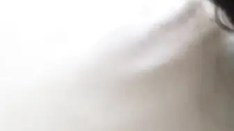 女大学生援交，被操的时候主动交代以前有没有被颜射过，期间男朋友还打来电话。