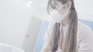 新作  Hot Release 饥渴护士 - 治疗措施 A Horny Nurse - Sexual Remedies br  br  从淫荡护士的术前准备、进