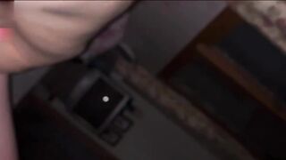 女大小母狗性爱大作！高潮来袭浑身抽搐爽到飞起，被男友开发调教蹂躏成肉便器的形状了